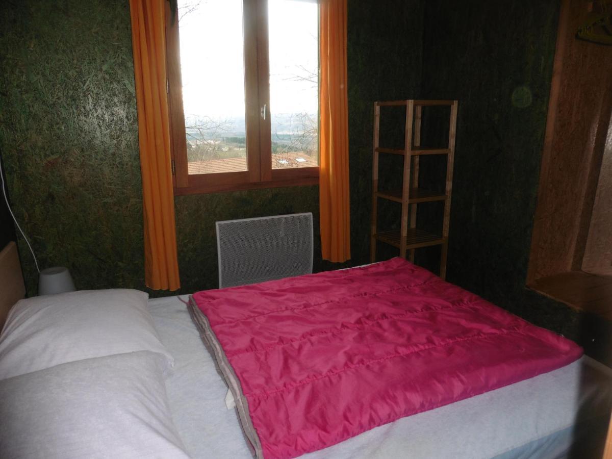 Camping Le Montbartoux Vollore-Ville Bagian luar foto