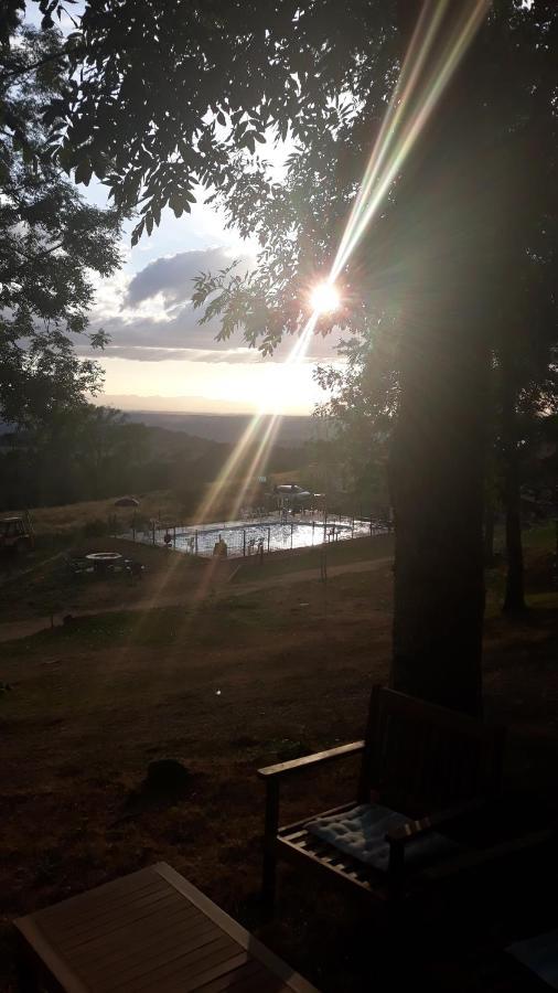 Camping Le Montbartoux Vollore-Ville Bagian luar foto