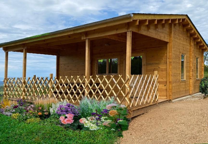 Camping Le Montbartoux Vollore-Ville Bagian luar foto