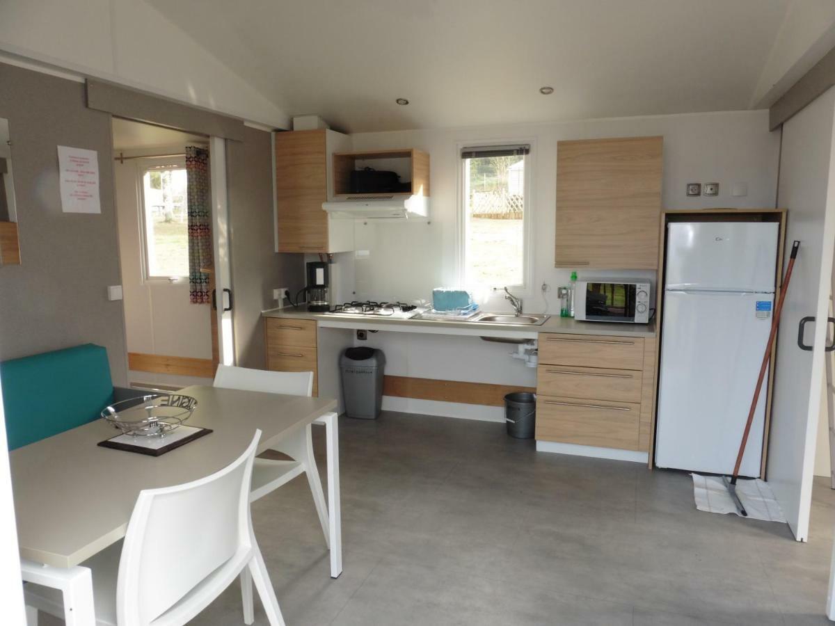 Camping Le Montbartoux Vollore-Ville Bagian luar foto