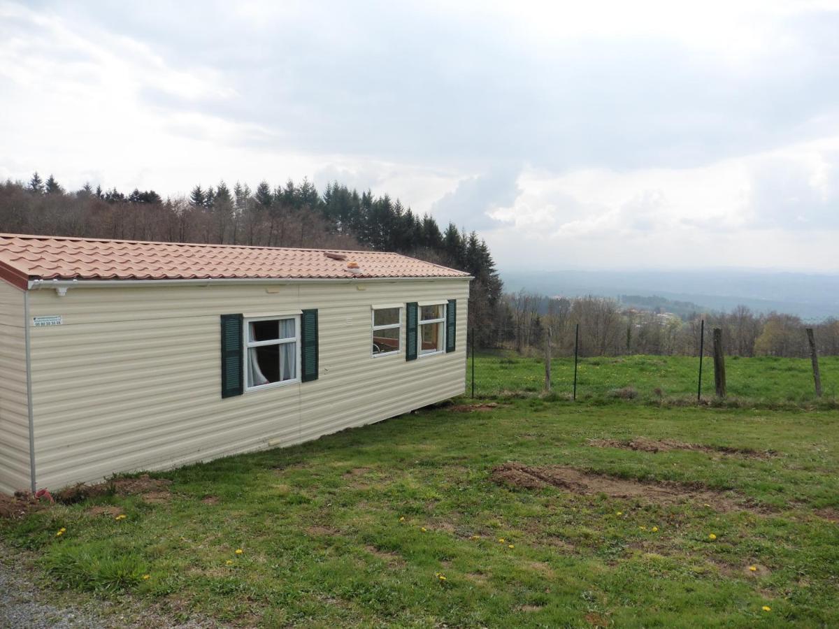 Camping Le Montbartoux Vollore-Ville Bagian luar foto